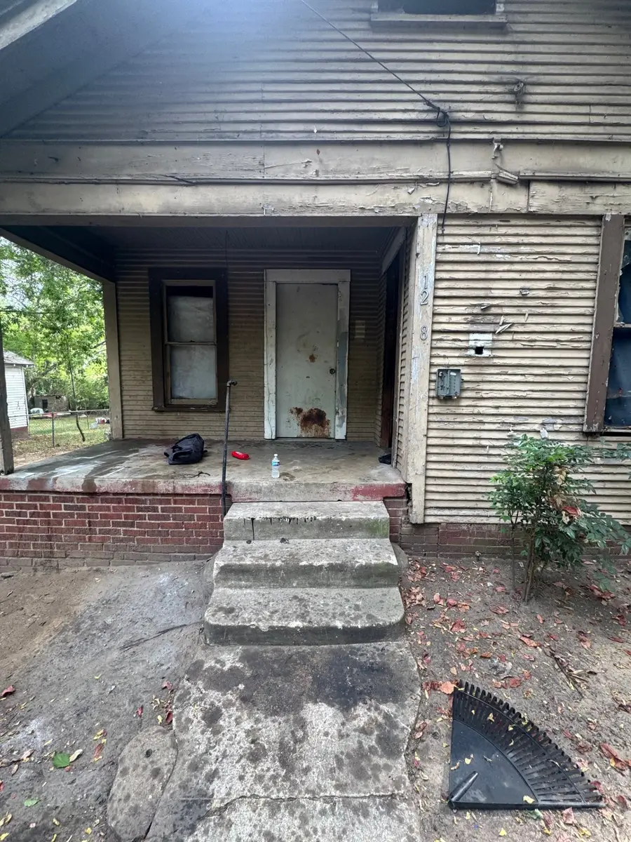 1208 Morrison Street, Marshall, TX 75670 - #3