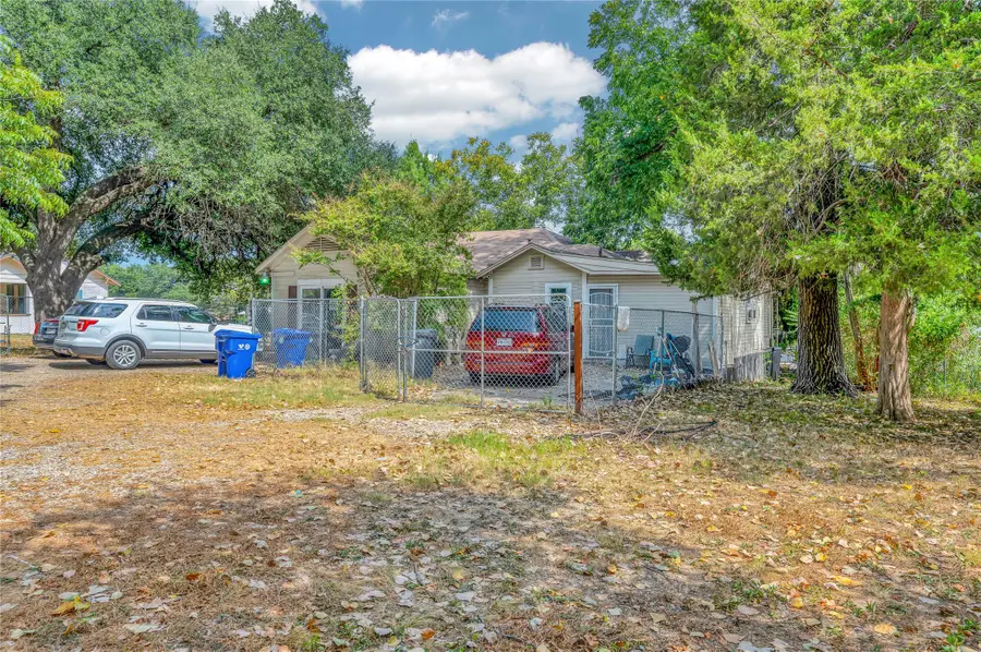 500 N 34th Street, Waco, TX 76710 - #3