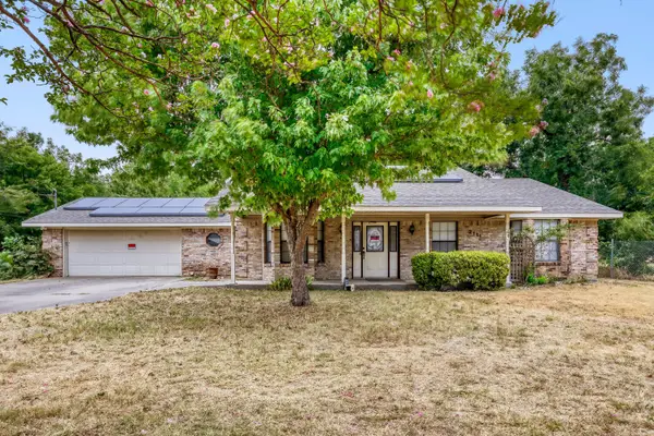 2111 Potter Lane, Mesquite, TX 75149