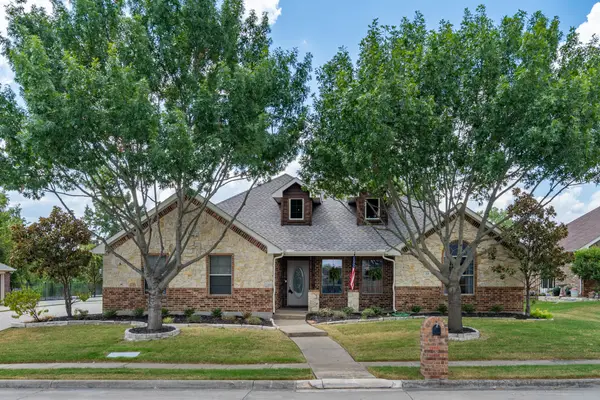 201 Midnight Drive, Royse City, TX 75189