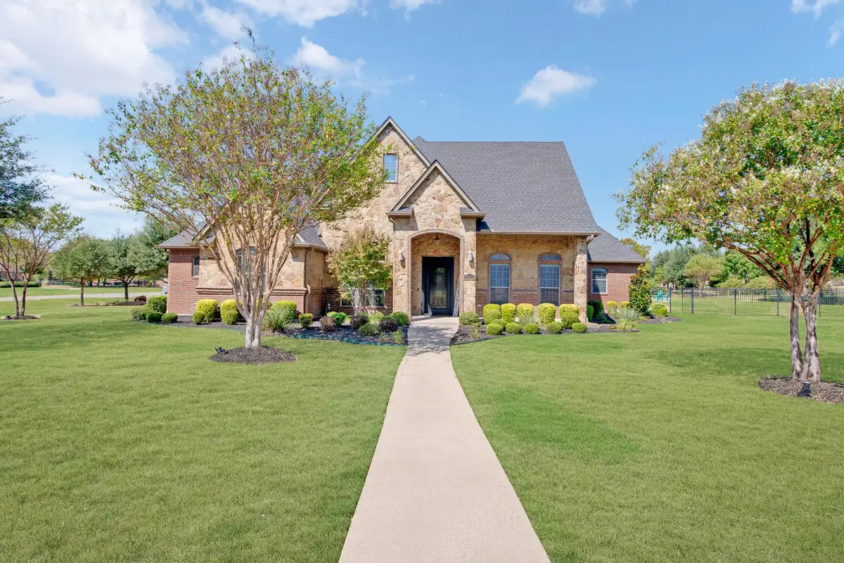 3833 Eagles Nest Trail, Burleson, TX 76028 - #1
