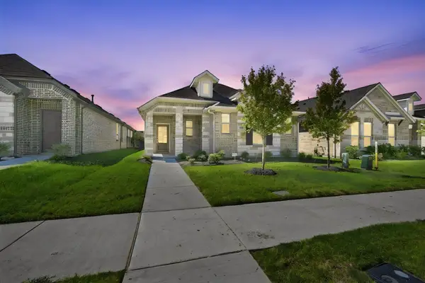 2838 Buttermilk Drive, Midlothian, TX 76065