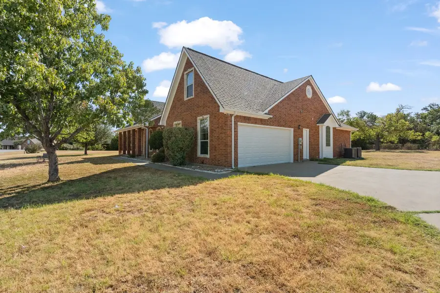 2521 Pecan Springs Road, Cleburne, TX 76031 - #3