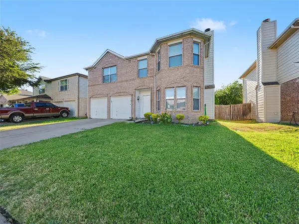 8513 Horse Whisper Lane, Fort Worth, TX 76131