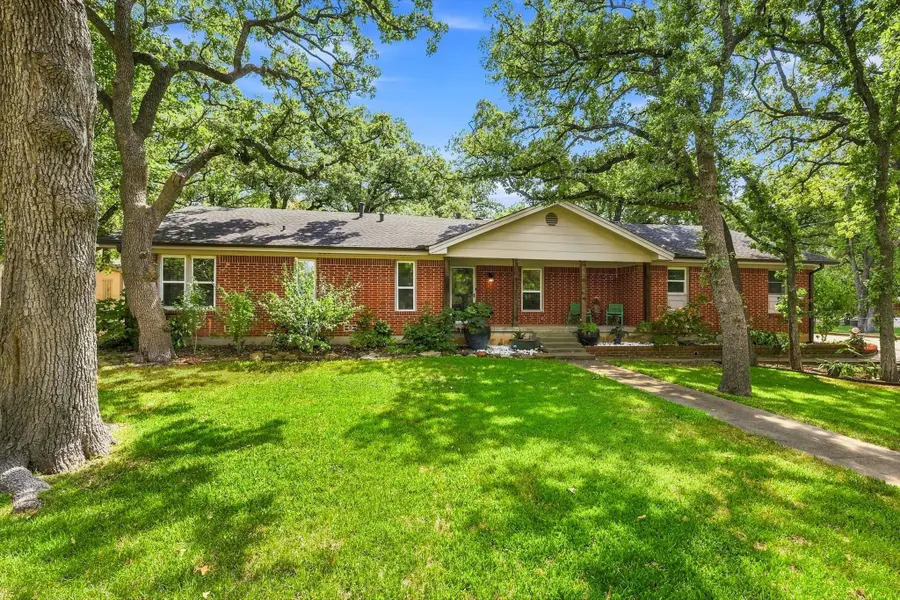 307 Shadow Lane, Euless, TX 76039 - #3