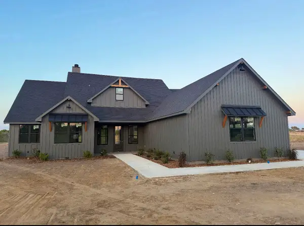 127 Skrivanek Road, Ennis, TX 75119