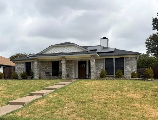 1553 Autumn Breeze Lane, Lewisville, TX 75077
