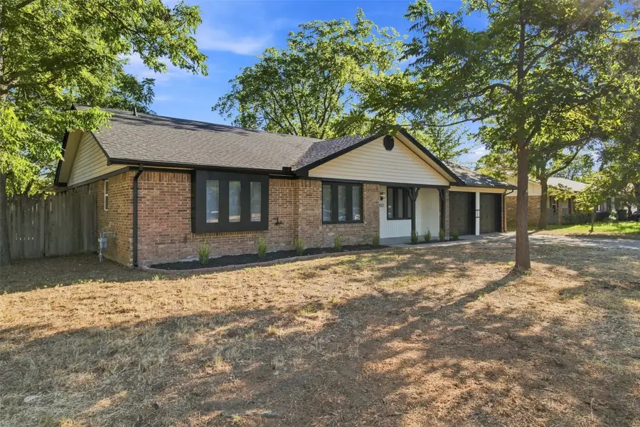 612 Simpson Terrace, Bedford, TX 76021 - #3