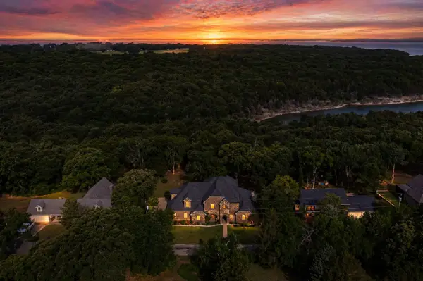 700 Coffee Circle, Pottsboro, TX 75076