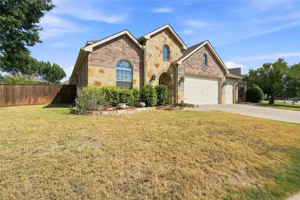 9452 Drovers View Trail, Fort Worth, TX 76131