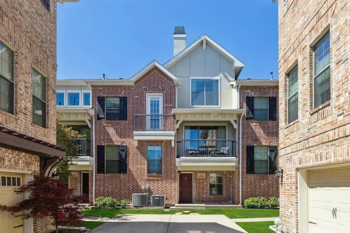 2016 Azure Pointe Drive, Richardson, TX 75080 - #1