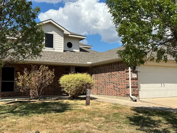2800 Redwood Street, Royse City, TX 75189