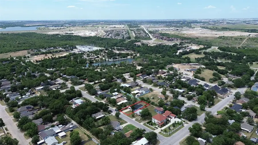 3208 31st Street, Fort Worth, TX 76106 - #2