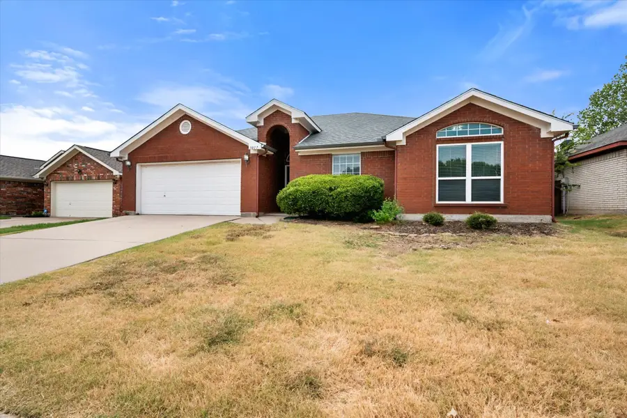 1017 Caleb Street, Burleson, TX 76028 - #2