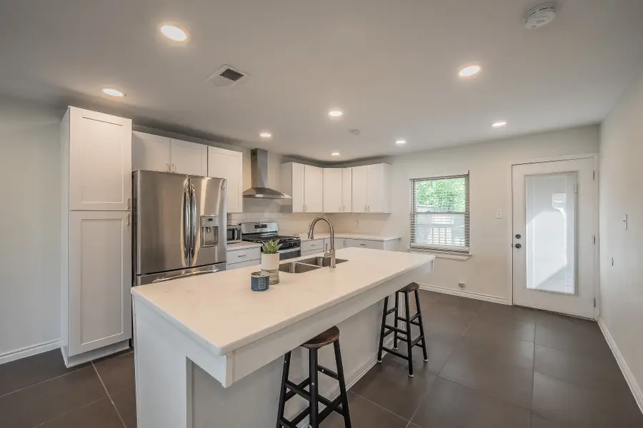 10866 Cassandra Way, Dallas, TX 75228 - #3