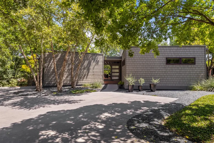 10754 Wyatt Circle, Dallas, TX 75218 - #2