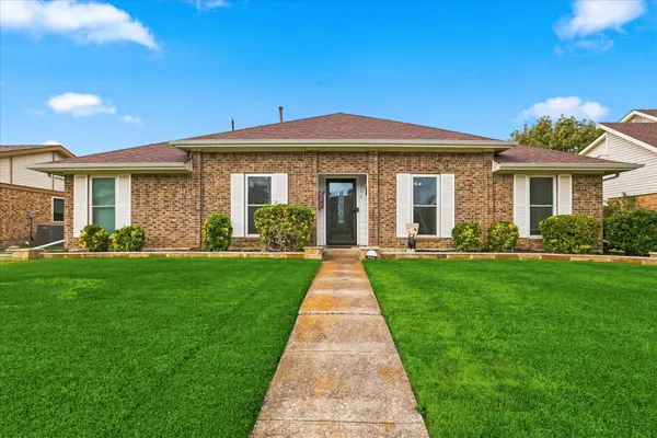 914 Reno Street, Lewisville, TX 75077