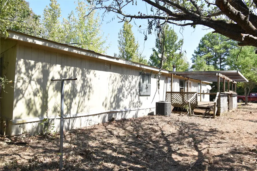 8925 Sebastian Road, Keithville, LA 71047 - #2