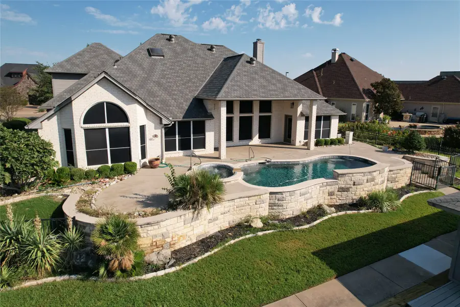 2612 Waters Edge Drive, Granbury, TX 76048 - #2