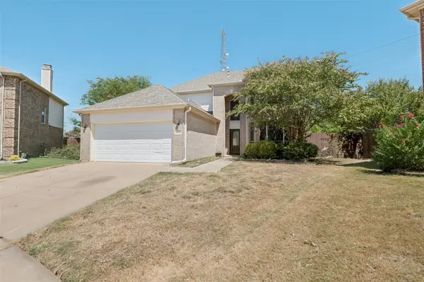 10236 Sourwood Drive, Fort Worth, TX 76244