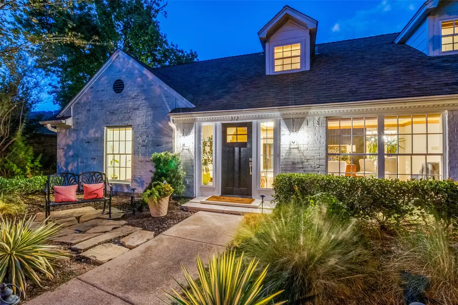 312 Canyon Valley Drive, Richardson, TX 75080 - #2