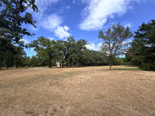 5362 Triple N Ranch Rd, Trinidad, TX 75163