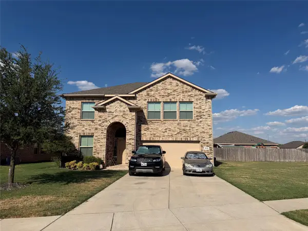 1808 Creekwood Drive, Cleburne, TX 76033