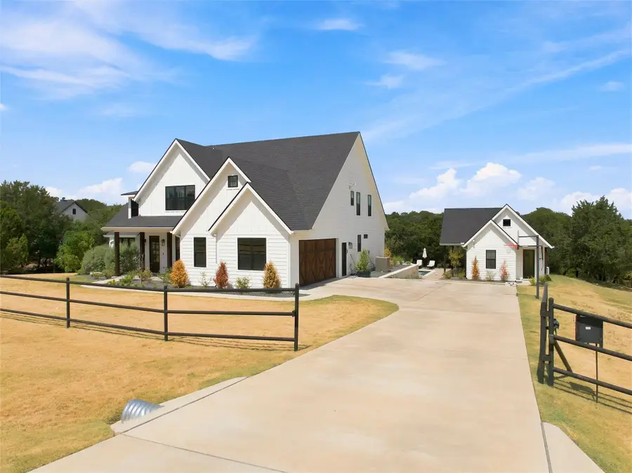 1065 Whispering Oaks, China Spring, TX 76633 - #2