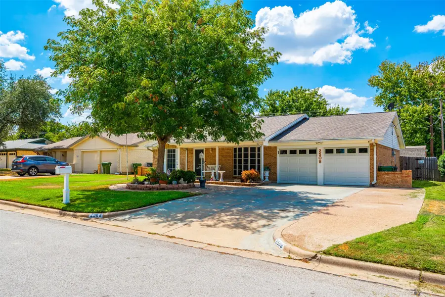 2508 Bent Tree Lane, Arlington, TX 76016 - #2