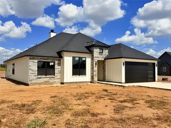 119 Skrivanek Road, Ennis, TX 75119