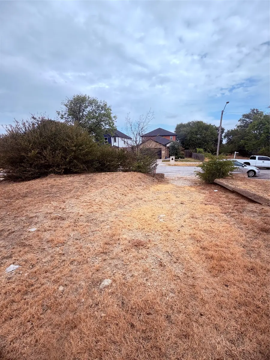 1520 Avenue D, Fort Worth, TX 76104 - #2