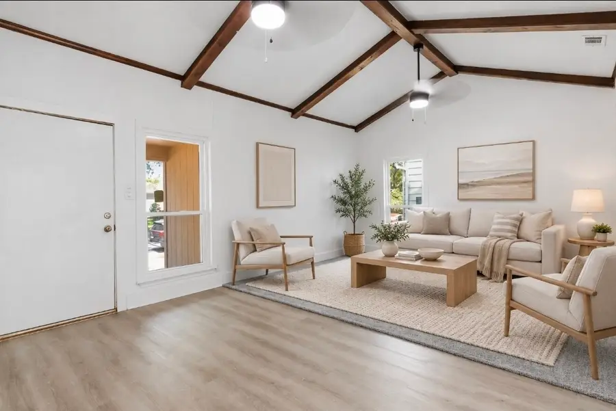 913 Tamara Lane, Grand Prairie, TX 75051 - #3