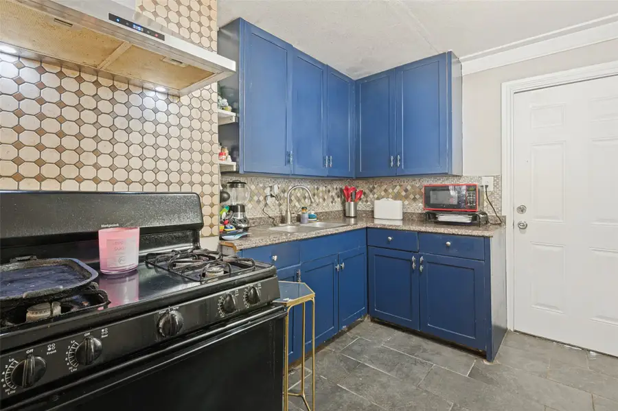 2421 Boyd Street, Dallas, TX 75224 - #3