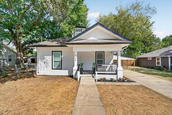 906 Catherine Street, Terrell, TX 75160
