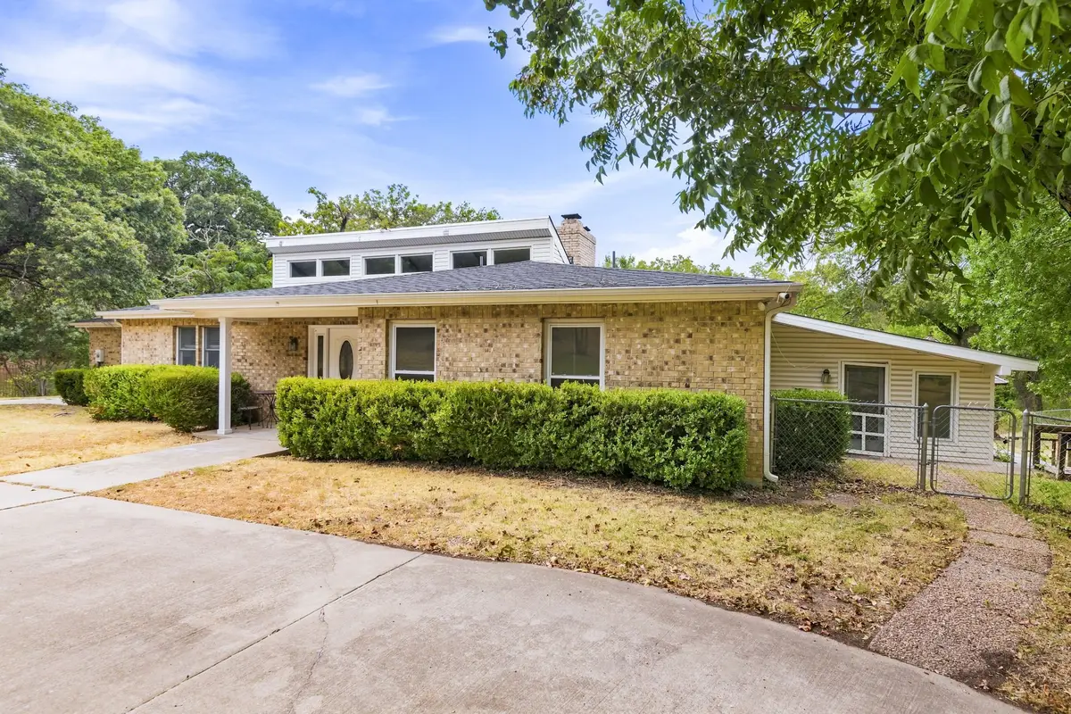 6049 W Red Bird Lane, Dallas, TX 75236 - #1