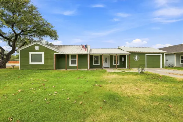 411 W 3rd Street, Maypearl, TX 76064