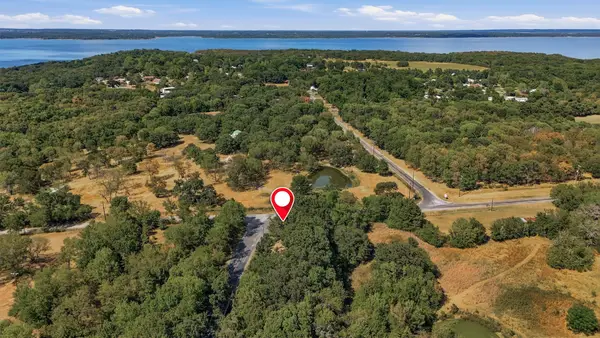 95841 Preston Bend Road, Pottsboro, TX 75076
