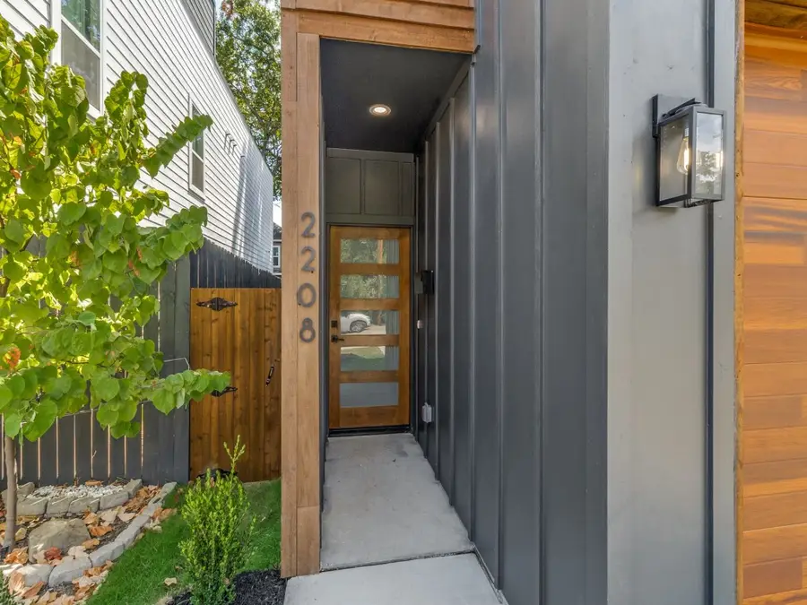 2208 Dyson Street, Dallas, TX 75215 - #2