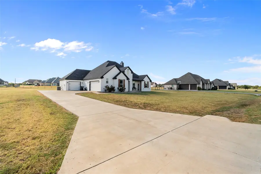134 Buddy Court, Millsap, TX 76066 - #2