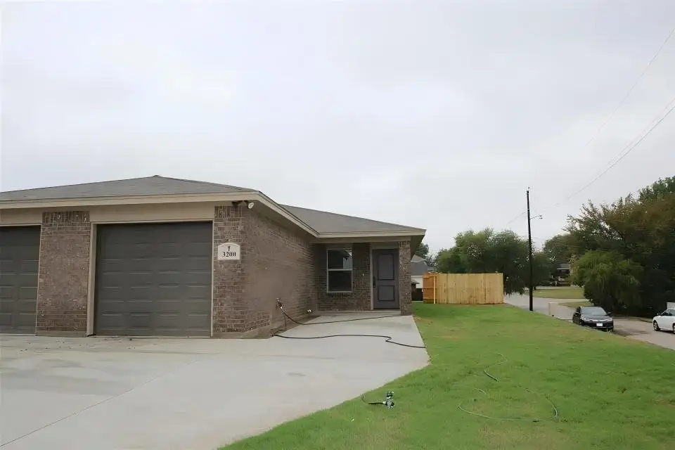 3200 Cherry Lane, Fort Worth, TX 76116 - #1