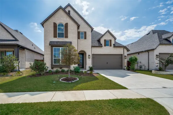 1316 Buttercup Avenue, Aubrey, TX 76227