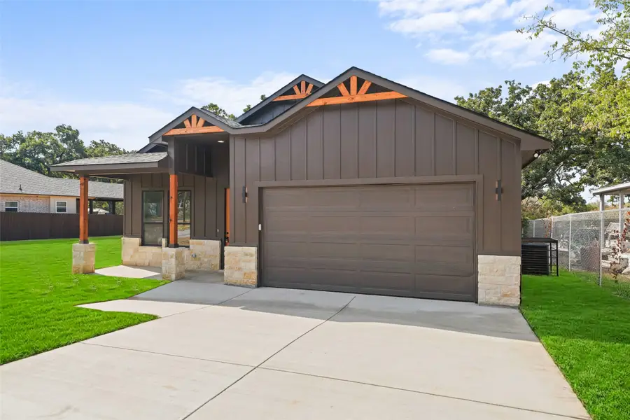 4918 Sunshine Drive, Fort Worth, TX 76105 - #3