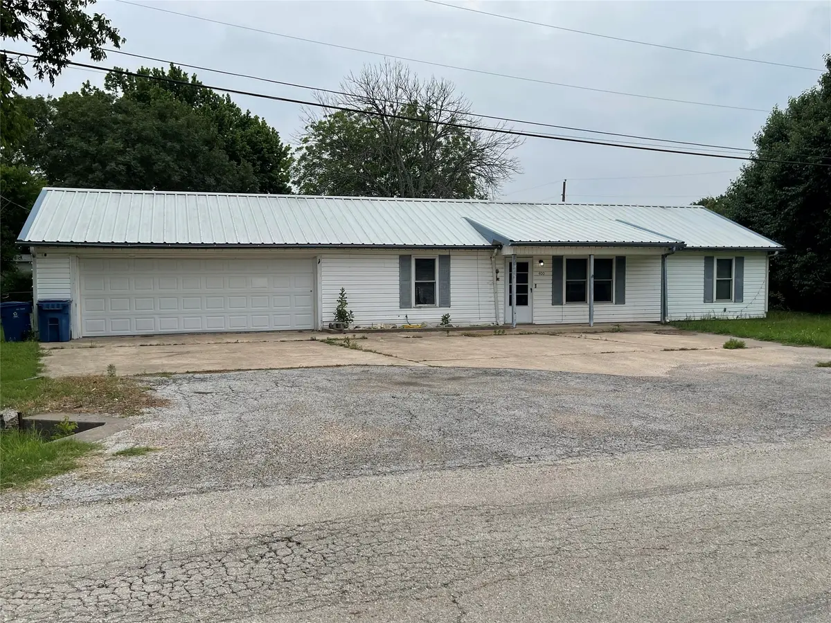 400 N Angelina, Whitney, TX 76692 - #1