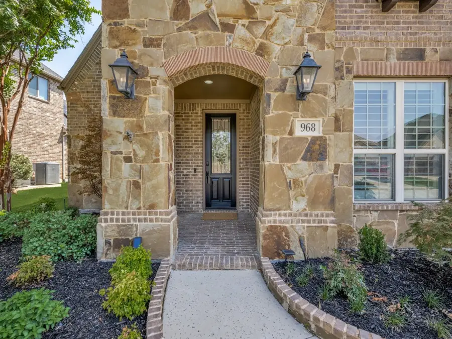 968 Highpoint Way, Roanoke, TX 76262 - #3