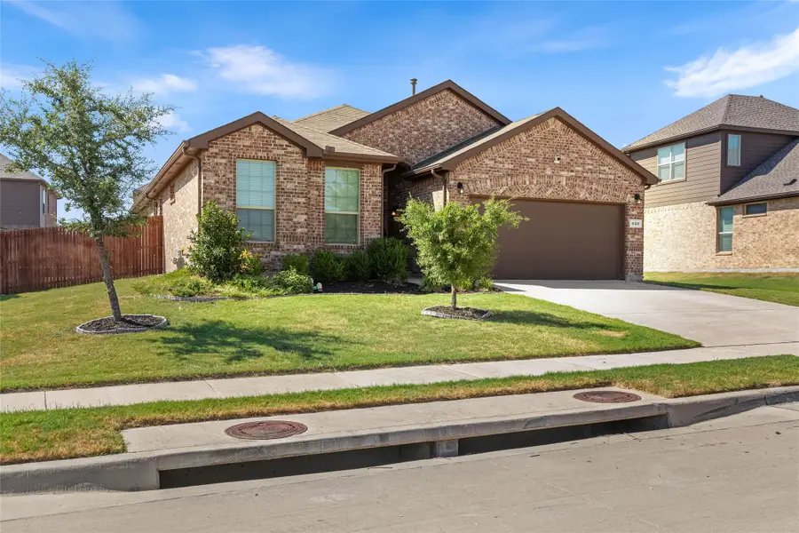 629 Dunster Lane, Saginaw, TX 76131 - #2