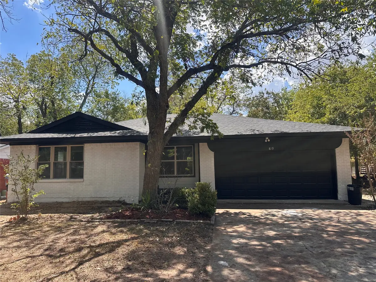819 W State Street, Terrell, TX 75160 - #1
