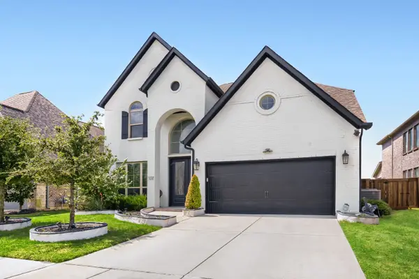 1211 Rushcroft Way, Forney, TX 75126