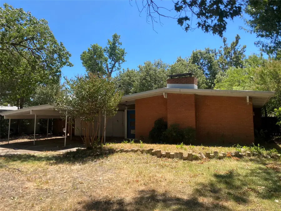 2926 Eric Lane, Farmers Branch, TX 75234 - #2