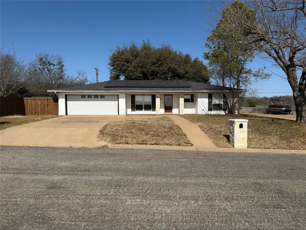 2817 NE 11th Street, Mineral Wells, TX 76067