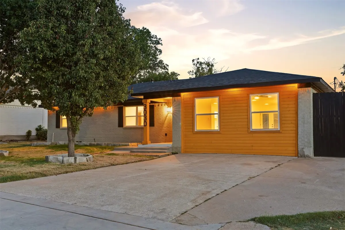 3030 Mark Twain Drive, Farmers Branch, TX 75234 - #1